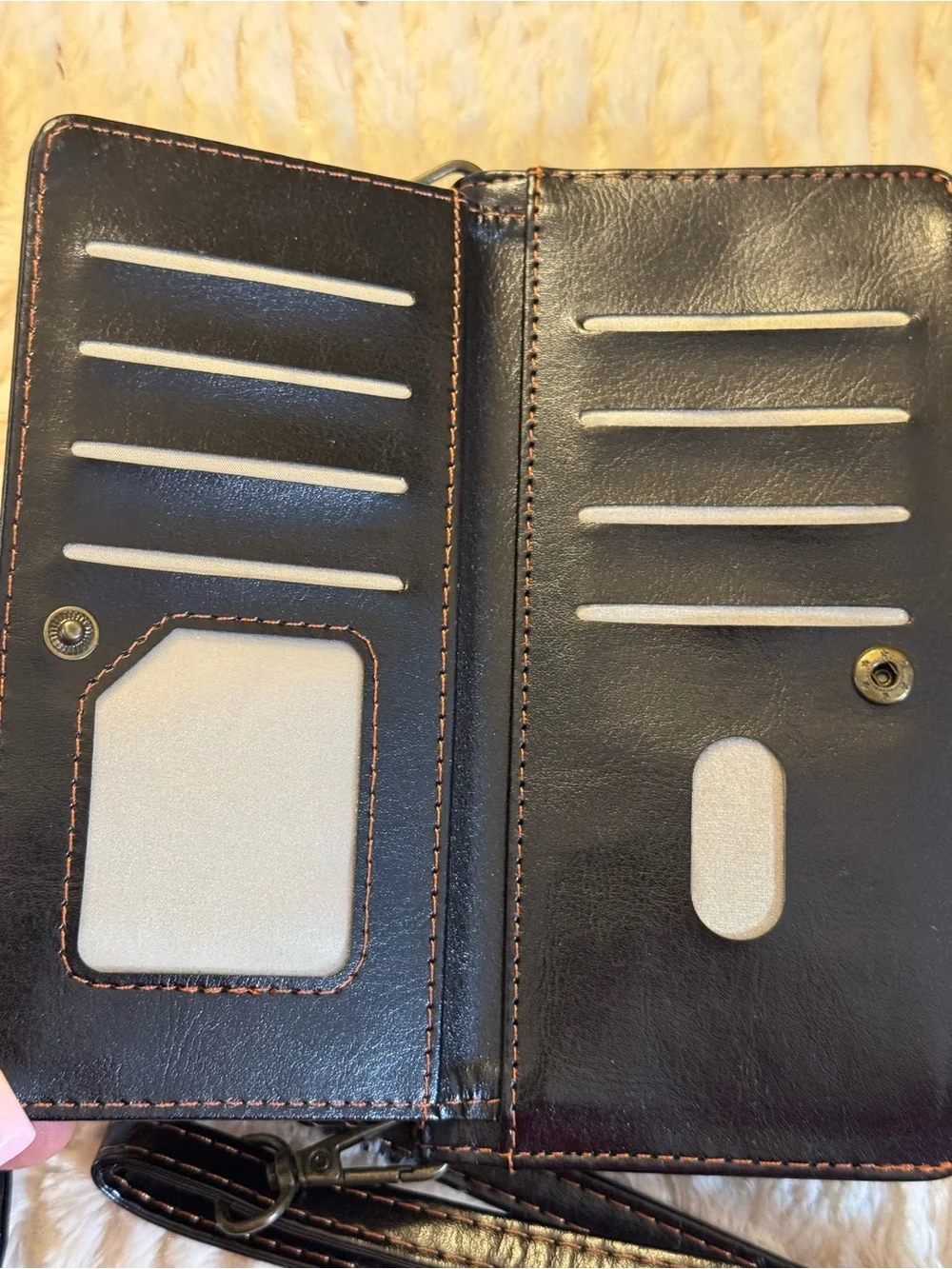 Z Flip 4 Zip Phone Wallet Crossbody very nice